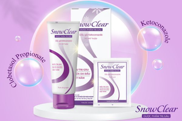 Dầu gội trị gàu cho tóc nhuộm Snowclear với thành phần chứa Ketoconazole và Clobetasol