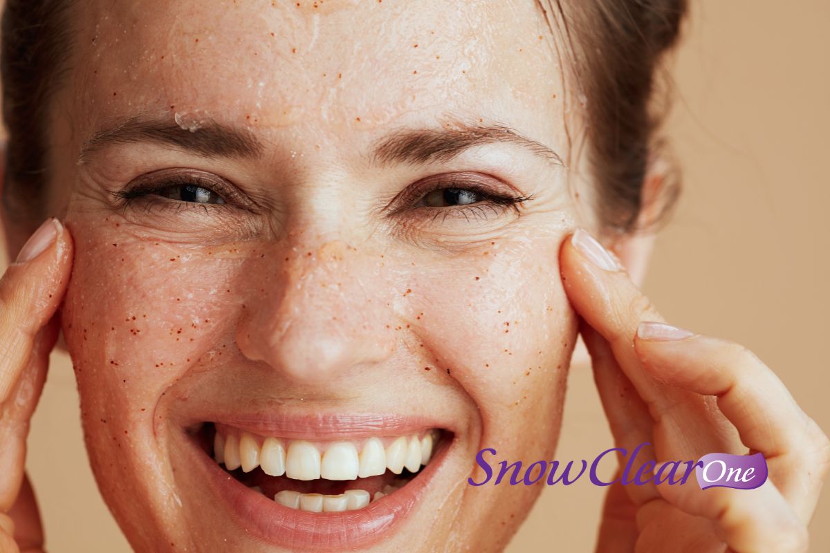 Tẩy tết bào chết da mặt